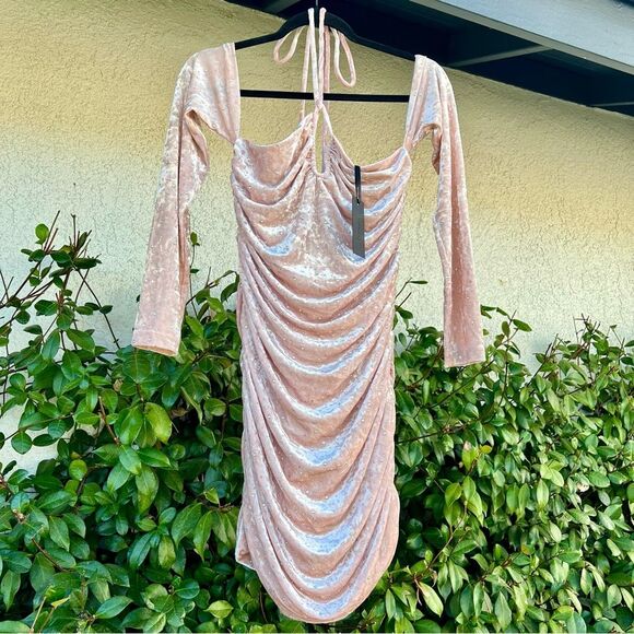H:OURS Lyka Mini Dress in Light Tan Velvet Rhinestones Size Medium fits S NWT - Picture 2 of 8